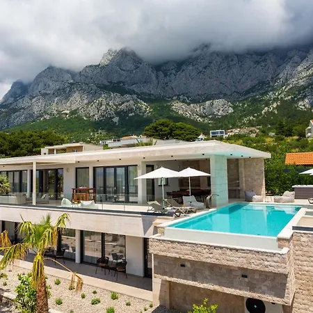Valentina Villa Makarska